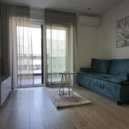 Apartment M - Self Check-In Zagabria Esterno foto